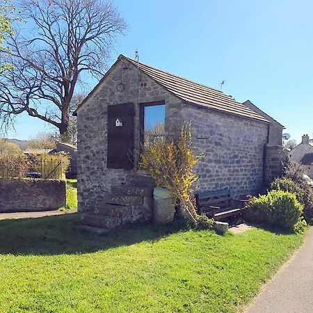 Sandy'S Barn, Foolow, Dogs Welcome Exterior photo